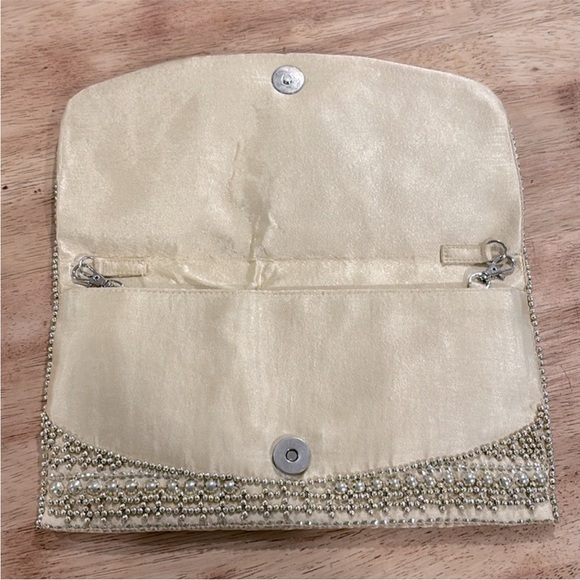 Vintage Forever New Beaded Clutch | Handbag - Picture 3 of 6